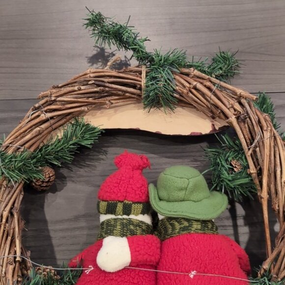 16" Merry Christmas Grapevine Wreath Plush Snowman Family Holiday Decor - Picture 10 of 13
